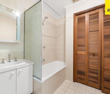Convenient & Central Belconnen Living! - Photo 5