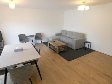 2 bedroom flat to rent - Photo 5