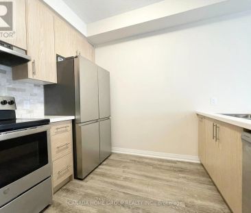 33 LAGUNA VILLAGE CRESCENT - Photo 4