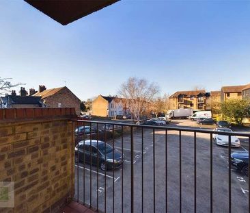 Betjeman Court, Bentinck Road, Yiewsley, West Drayton, UB7 - Photo 6