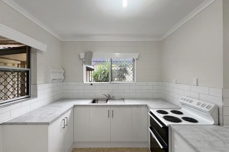 Well-Located Unit Close to Townsville CBD - Photo 3