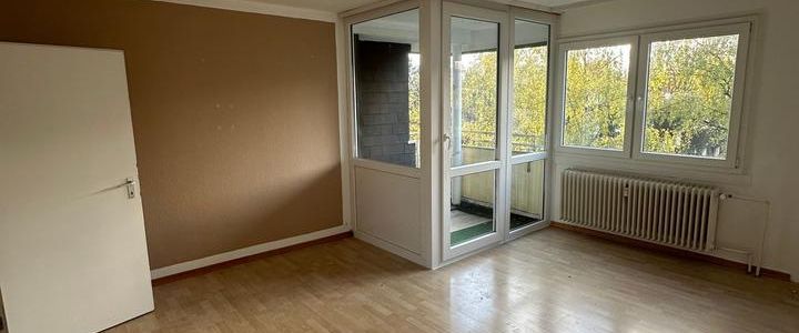 schöne 4-Zimmerwohnung mit Balkon in Wuppertal-Wichlinghausen - Photo 1