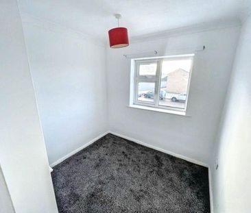 Neasham Avenue, Billingham, Billingham, Durham, TS23 3NX - Photo 4