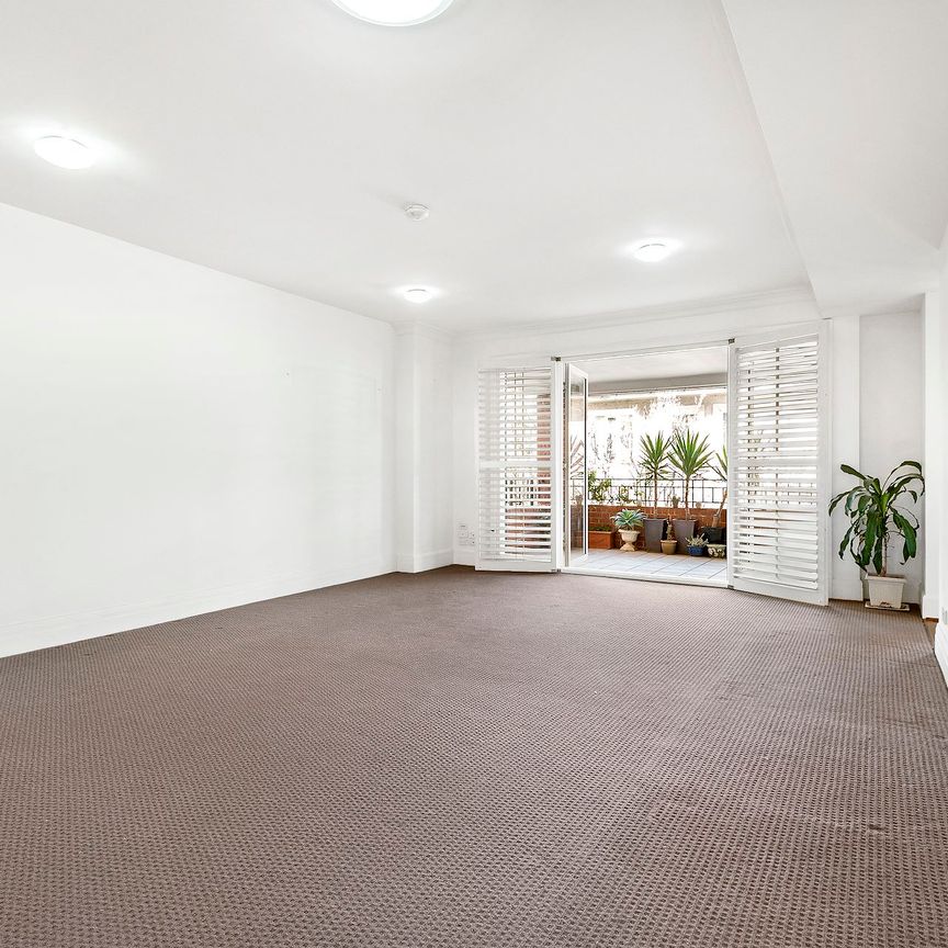 Unit 23/15 Copelen Street, South Yarra. - Photo 1