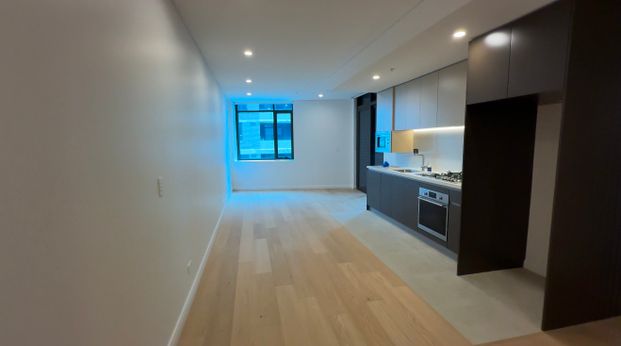 Brand new apartment for lease now! - Photo 1