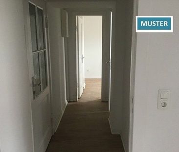 Hier lässt es sich aushalten: günstige 2-Zi.-Wohnung mit Ausblick - Photo 5