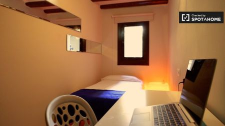 barcelona, Catalonia 08001 - Photo 4