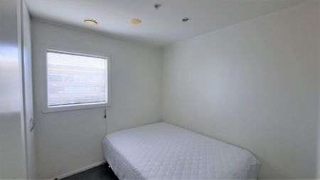 CBD Apartment - Photo 2
