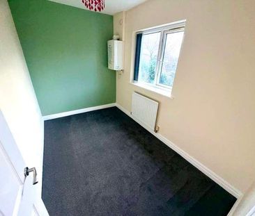 Holly House Fletcher Street Little Lever Bolton, BL3 - Photo 2