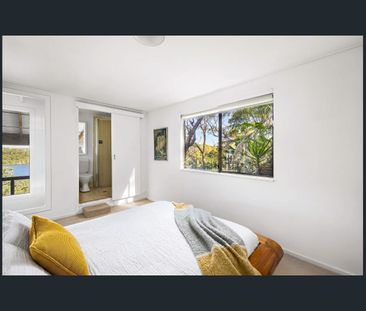 15 Elanora Road, Elanora Heights, NSW 2101 - Photo 2