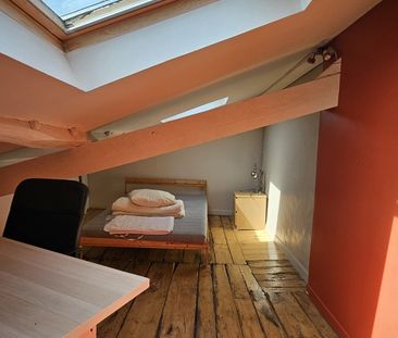 Location Appartement 1 pièce 9m² POITIERS 86000 - Photo 1