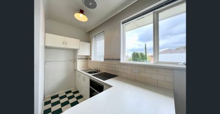 Convenient Living in a Prime Location - Photo 5