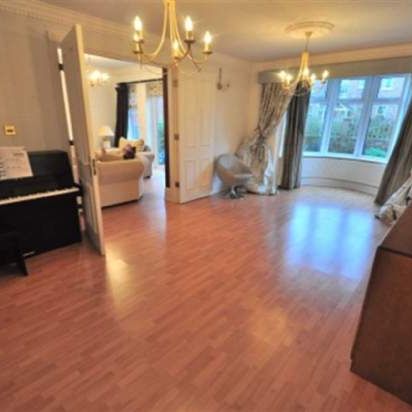 6 bedroom property to rent in Manchester - Photo 1