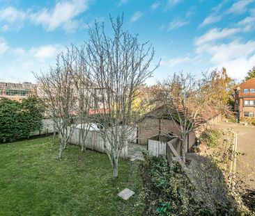 Rosslyn Close, Sunbury On Thames, Middlesex, TW16 7NN - Photo 2