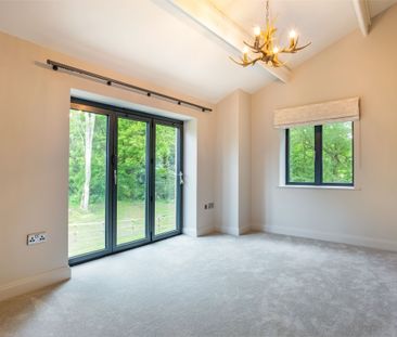 2 bedroom semi-detached house to rent - Photo 4