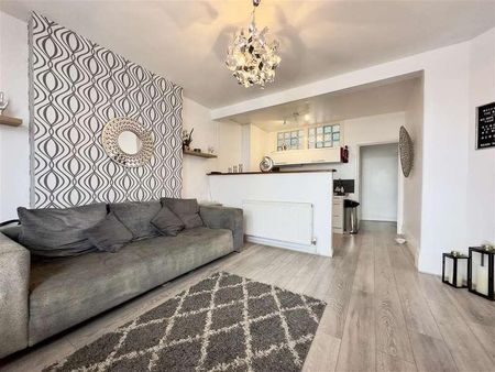 Beachfield Avenue, Newquay, TR7 - Photo 4