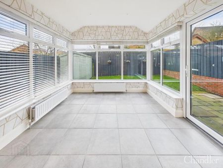 21 Bracken Hill Square, Belfast, BT8 6ZW - Photo 2