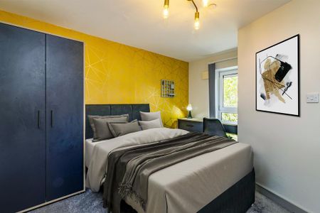 5 bedroom flat to rent - Photo 4