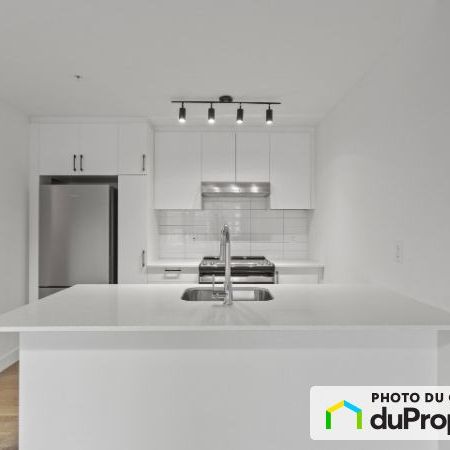 609-4988, Place De La Savane, Mont-Royal à louer - Photo 1