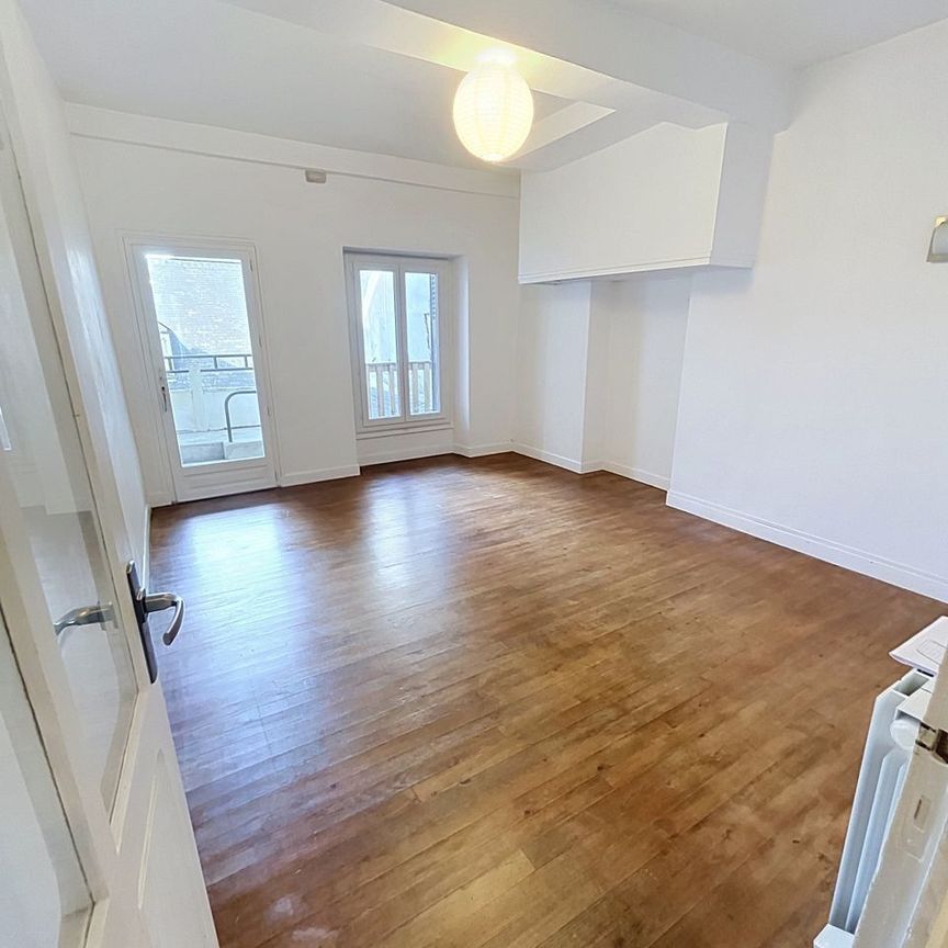 Location Appartement 3 pièces 75m² OLORON STE MARIE 64400 - Photo 1