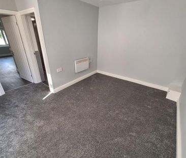 1 Bedroom Apartment To Let - Photo 3