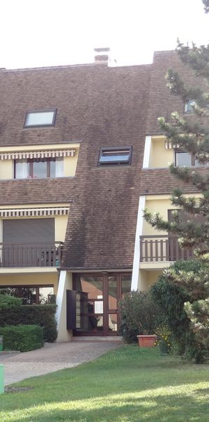 Location Appartement 3 pièces 69m² BEAUNE 21200 - Photo 1