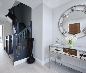 4 bedroom townhouse to rent - Photo 3
