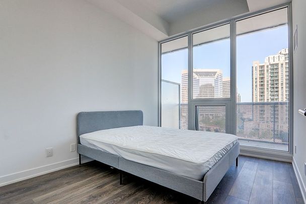 For Lease - 15 Holmes Avenue Unit# 806, Toronto, Ontario - Photo 1