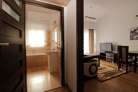 Kawalerka z ogródkiem na nowym osiedlu. - Zdjęcie 2