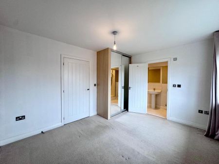 3 bedroom semi-detached house to rent - Photo 4
