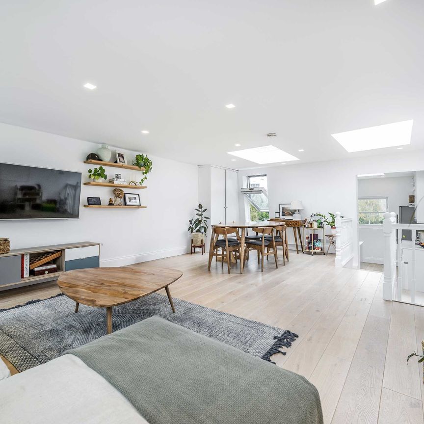 Stephendale Road, SW6, London - Photo 1