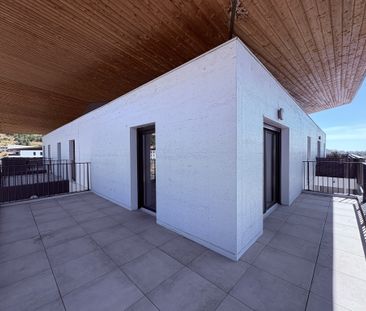 Location Appartement 4 pièces 79m² NICE 06200 - Photo 5