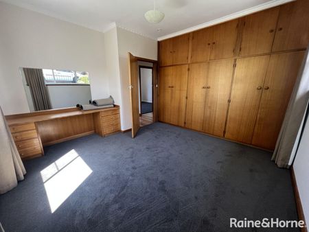 22 Jungira Street, Howrah, TAS 7018 - Photo 4