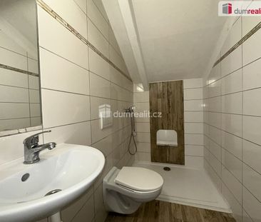 Pronájem bytu 1+kk 29 m² - Fotografie 4