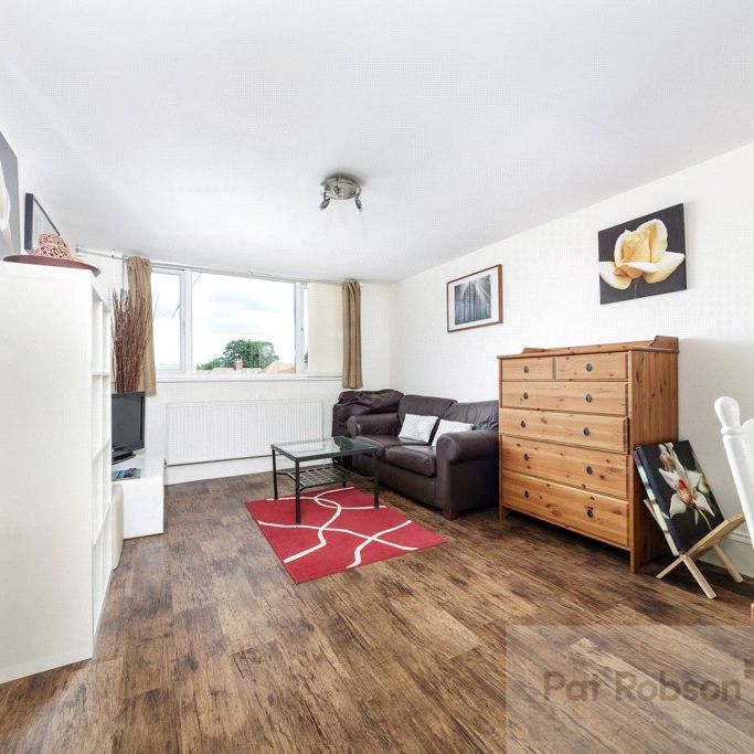 Grosvenor Road, Newcastle Upon Tyne - Photo 1