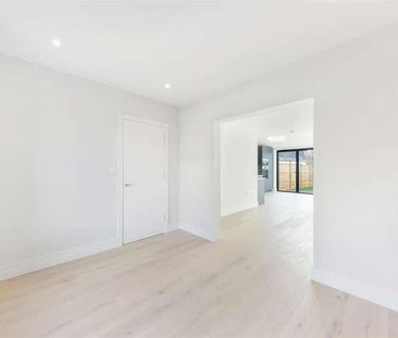 Abbotsbury Road, Morden, SM4 - Photo 1