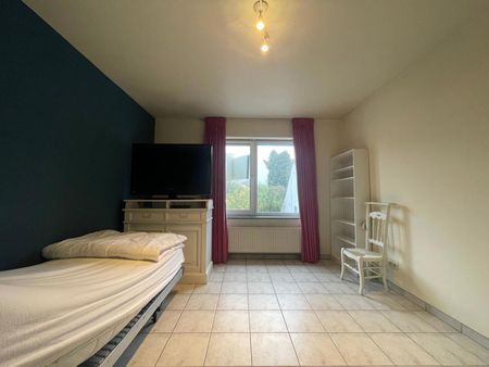 Appartement met 2 slaapkamers en groot terras - Foto 3