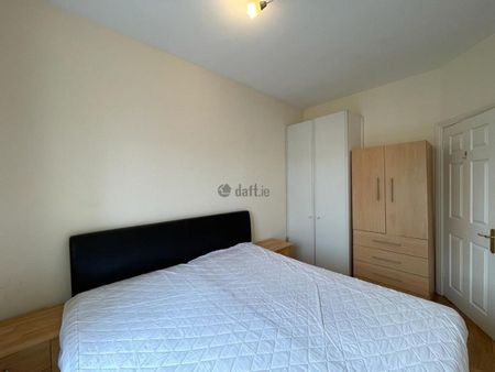 Apartment to rent in Dublin, Ballsbridge - Photo 4