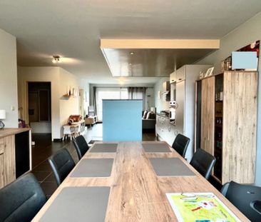 Appartement te huur in Evergem voor € 800 met 2 slaapkamers - Foto 1