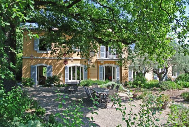 Maison de Maître et son parc unique de 8 hectares, Cote d'Azur à louer - Photo 1