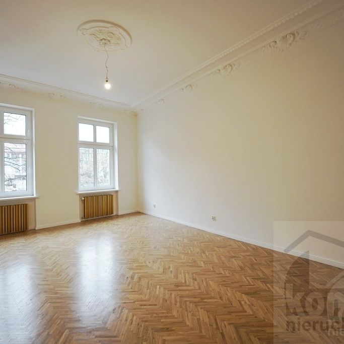 Atrakcyjne mieszkanie po remoncie w kamienicy - Фото 1