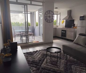 Location Appartement 2 pièces 43 m2 à Fort-de-France - Photo 4