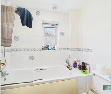 1 bedroom terraced house to rent - Photo 5