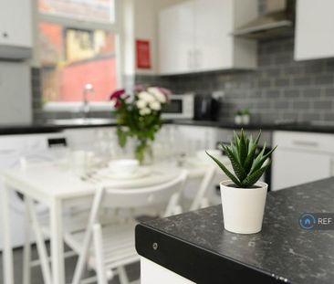 1 bedroom in a house share to rent - Photo 6