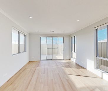 SPACIOUS & BRAND NEW - Photo 2