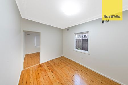 WARM AND COZY HOME OFFERED! READY TO MOVE IN! - Photo 4