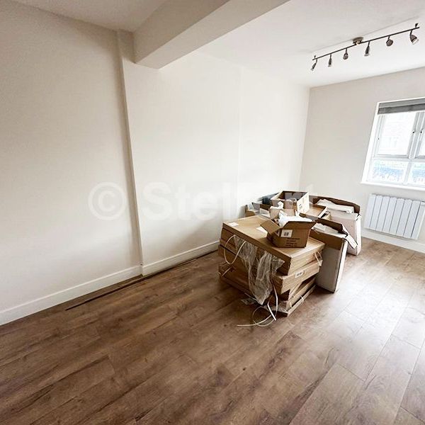 Court Road, SE9, London - Photo 1