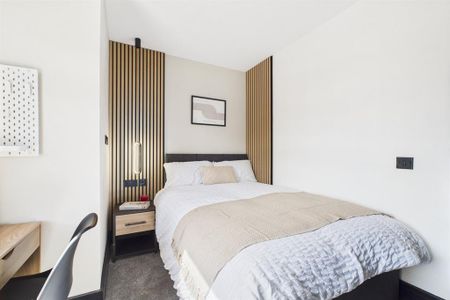 1 bedroom in a house share to rent - Photo 4