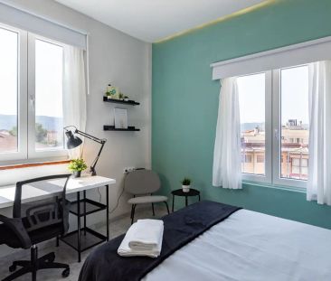 Room in a shared 4-bedroom apartment for rent in Murcia perfect for... - Photo 3