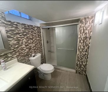 For Lease - 18 Treegrove Crescent Unit# Bsmt, Brampton, Ontario - Photo 3